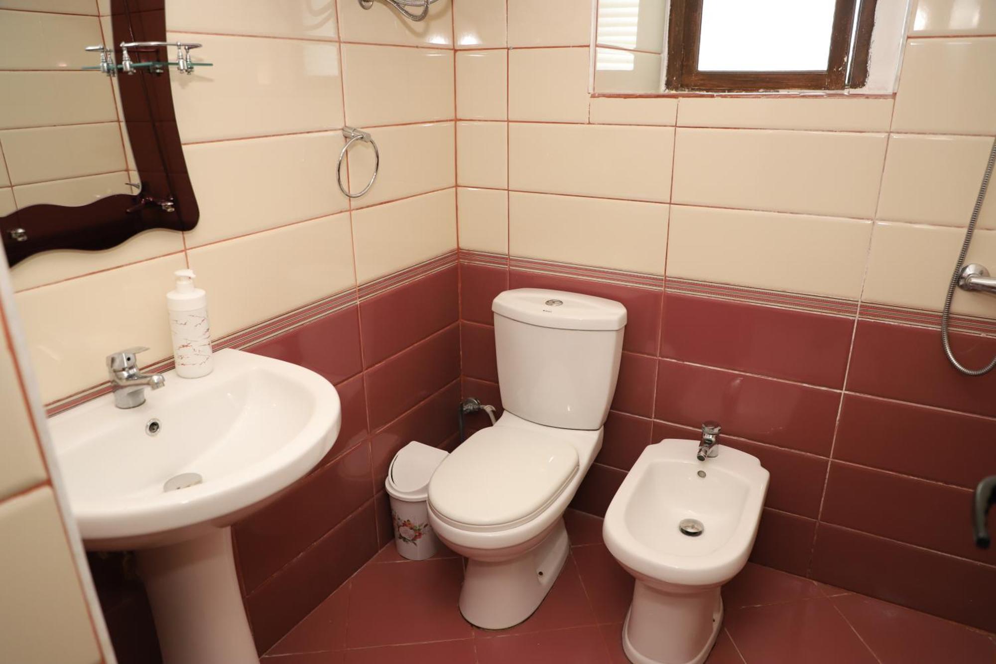 Guest House Lion Berat Zewnętrze zdjęcie